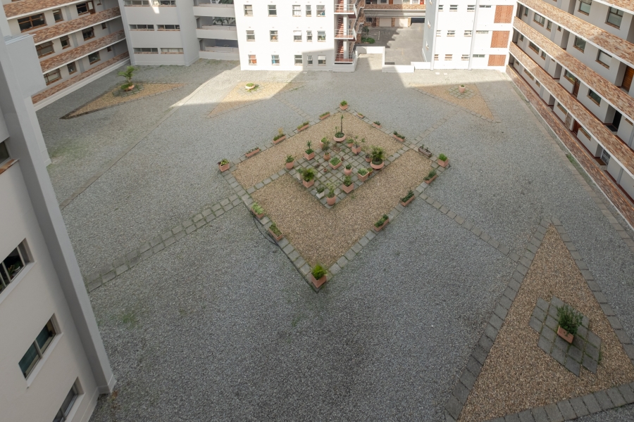 To Let 3 Bedroom Property for Rent in Sea Point Western Cape